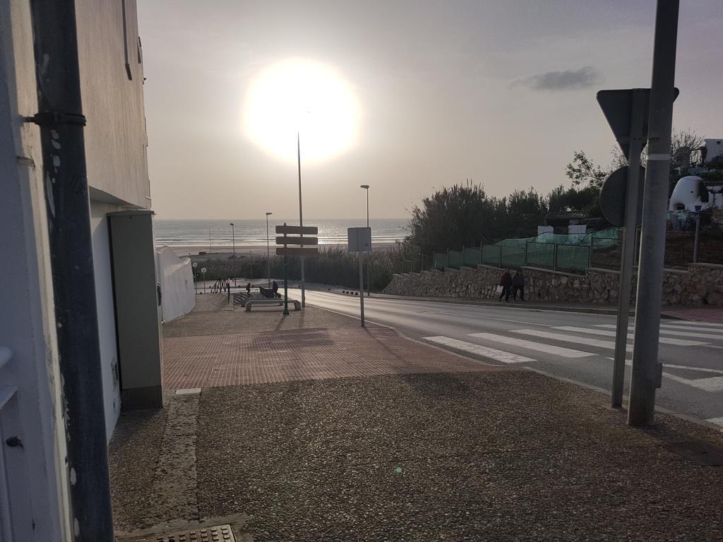 شقة Casa Salmonete 8 كونيل ذي لا فرونتيرا المظهر الخارجي الصورة